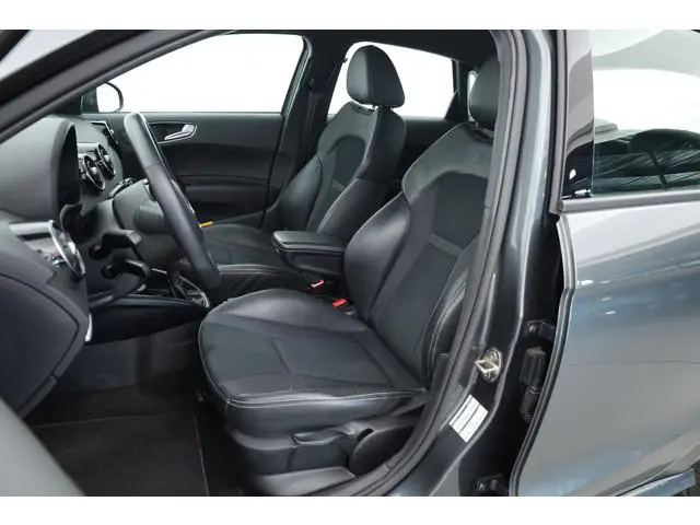 Audi A1 Sportback 1.0 TFSI Sport S line Edition | Rijklaar! | Orgi. NL | Bluetooth | bi-xenon | Navi...