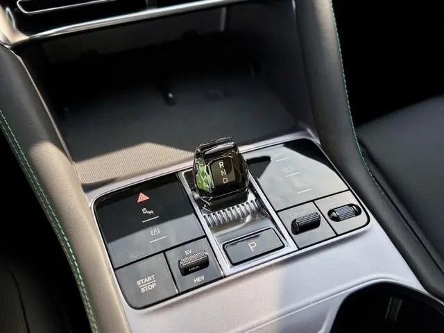 BYD SEAL U