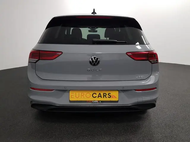 Volkswagen Golf 1.5 150pk eTSI Life DSG Navigatie Climate control Parkeer sensoren Stoelverwarming D...