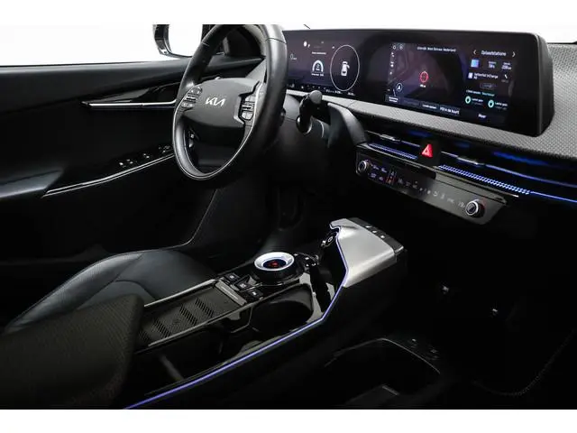 Kia EV6 Plus 77.4 kWh | SOH 99% | ACHTERBANKVERWARMING | DAB | APPLE | CAMERA | 19"