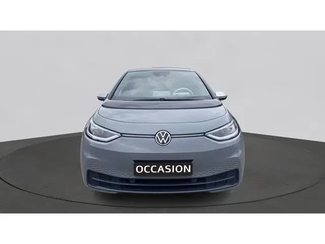 Volkswagen ID.3 First Plus 58 kWh SOH 91% | IQ.Light | Trekhaak | Camera | 19" | Navi