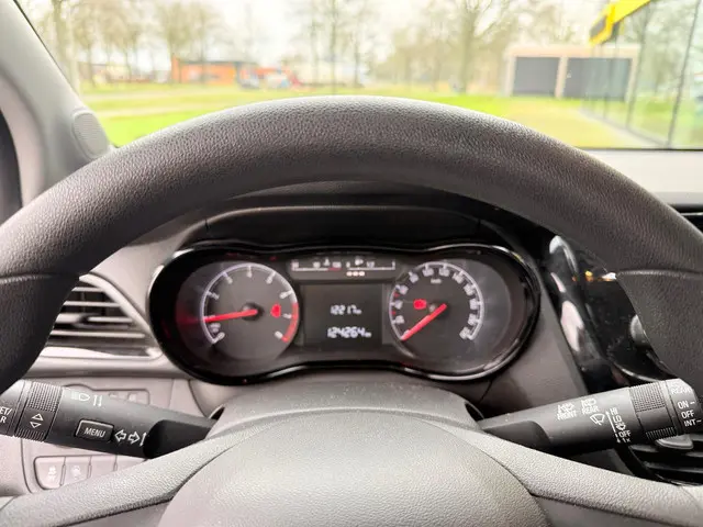 Opel KARL