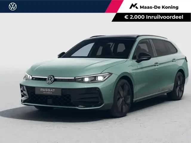 Volkswagen Passat Variant R-Line Edition 1.5 eHybrid 204 PK 6 DSG · Draadloze telefoonlader · Achter...