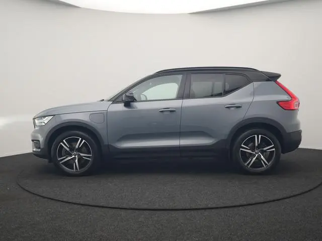 Volvo XC40 1.5 T5 Recharge R-Design PHEV 211pk Dealer O.H | Trekhaak Af Fabriek | Adaptive Cruise |...