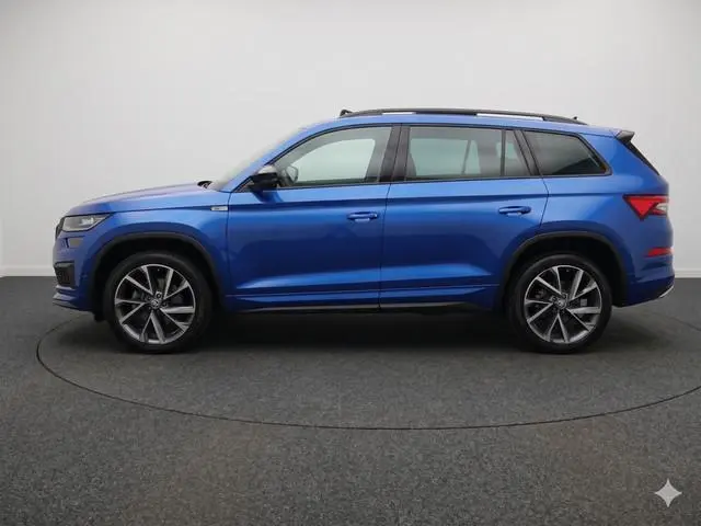 Skoda Kodiaq 1.5 TSI Sportline Business 7 persoons 150pk | Automaat | Schuifkanteldak | Camera | PDC...