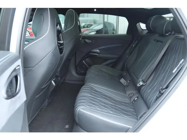 BYD SEAL