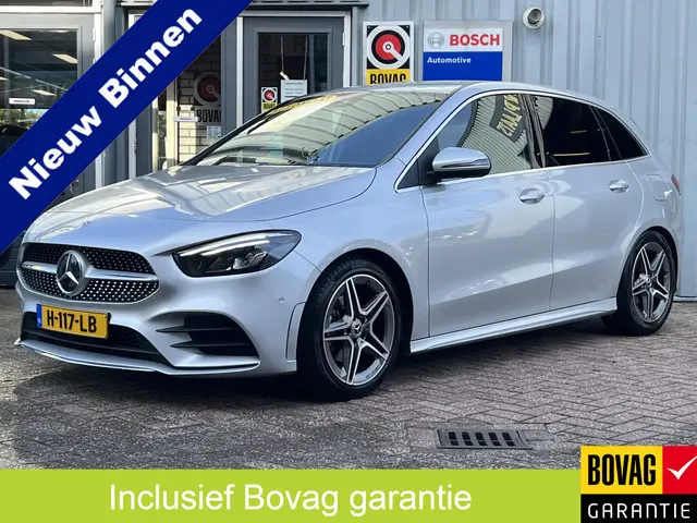 Mercedes-Benz B-klasse 180 Business Solution AMG | NW STAAT | FULL LED | CAMERA | ELEKT KOFFER |