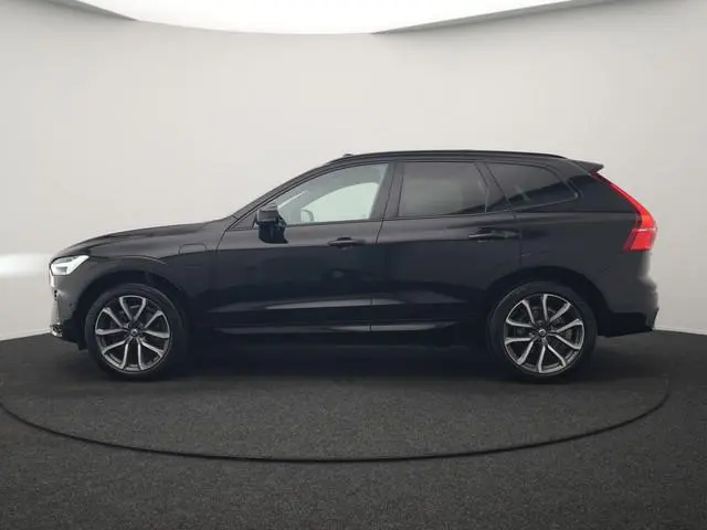Volvo XC60 T8 AWD R-Design LONG RANGE PHEV 455pk Dealer O.H. | Trekhaak Af Fabriek | Panodak | Adapt...