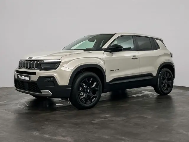 Jeep Avenger 1.2 e-Hybrid Black Edition | VOORRAADVOORDEEL | Camera | Sensoren V+A | Elektrische Kof...