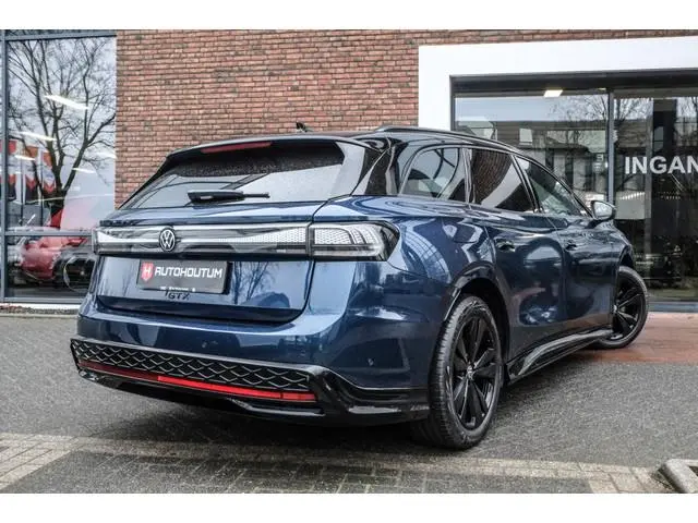 Volkswagen ID.7 Tourer GTX 250 kW 4Motion | SOH 100% | Massage | Harman Kardon |