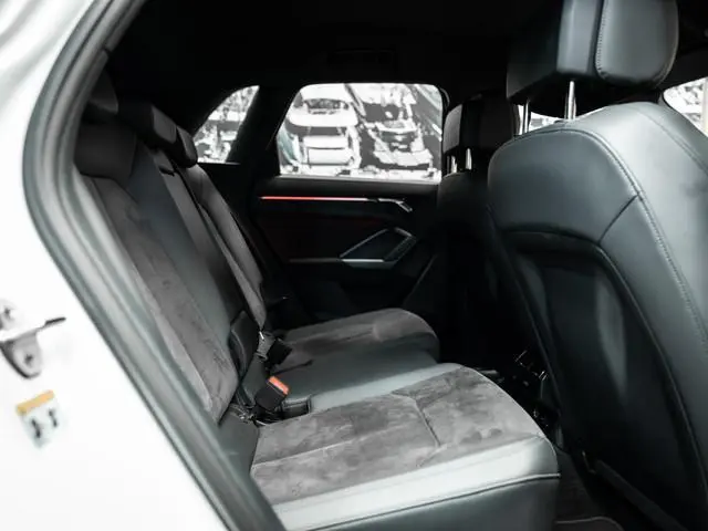 Audi RSQ3