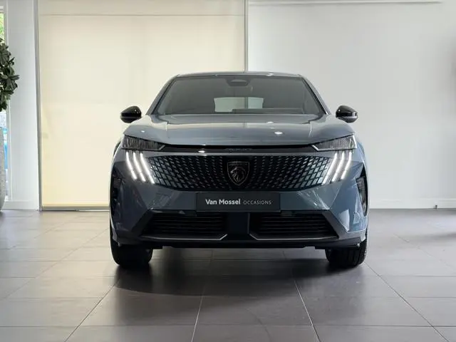 Peugeot 3008 1.6 plug-in Hybrid 195 Allure