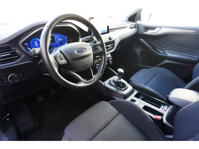 Ford Focus Wagon 1.0 EcoB.125PK Titanium X Business|Winter Pack| Digi-Dashboard|Camera.