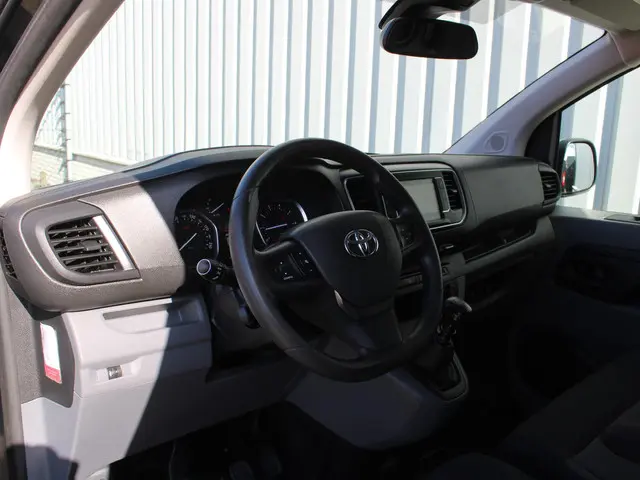 Toyota pro-ace