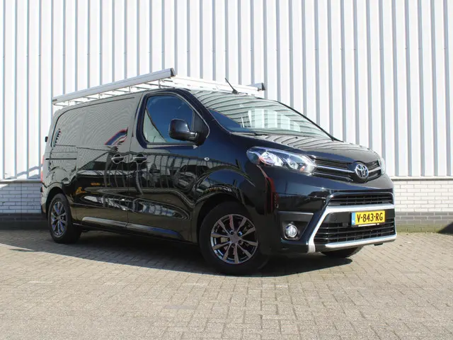 Toyota PROACE Worker 1.6 D-4D Professional | Airco | Trekhaak | Imperiaal |