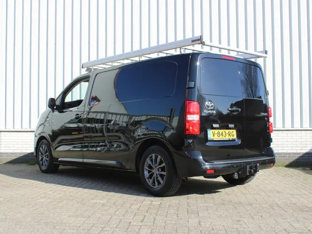 Toyota pro-ace