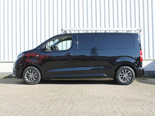 Toyota pro-ace