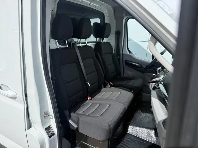 Maxus eDeliver9