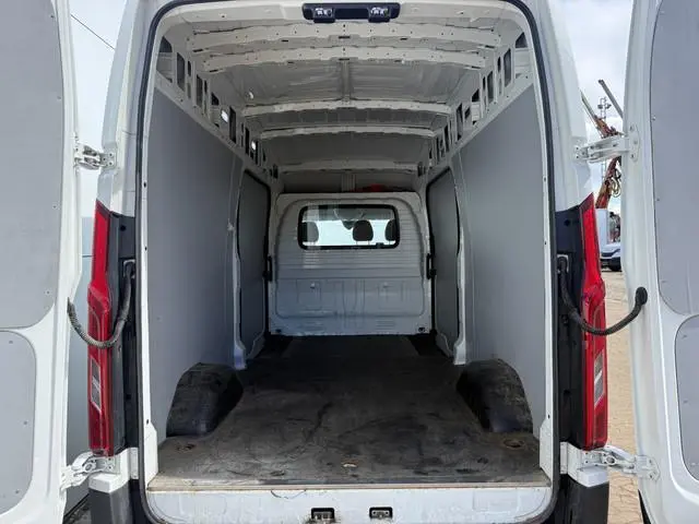 Maxus eDeliver9