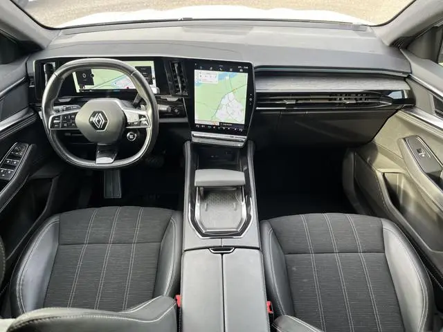 Renault Austral 1.3 mild hybrid 160PK / Dealer onderhouden / Camera / Winterpakket / Elek Stoelvers....
