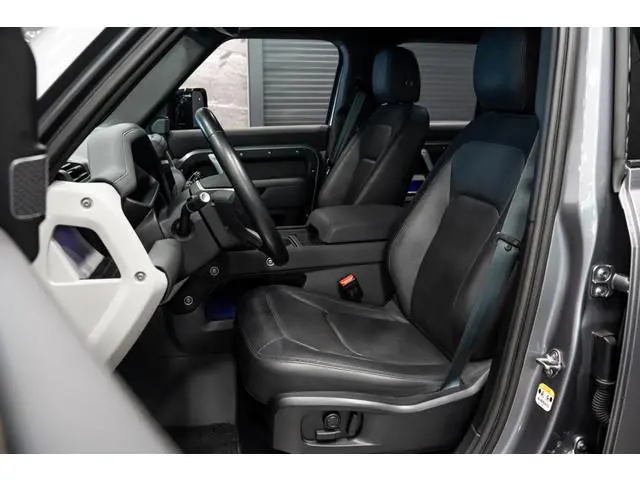 Land Rover Defender 110 2.0 P400e 110 XS Edition *Luchtvering / Meridian / Surround-view / Keyless /...