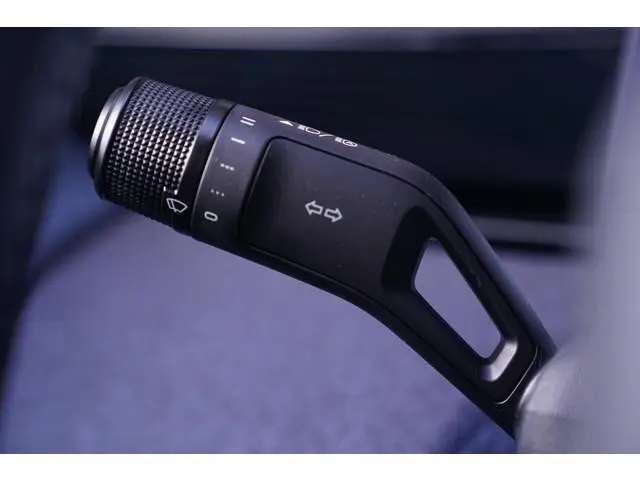 Lynk & Co 02
