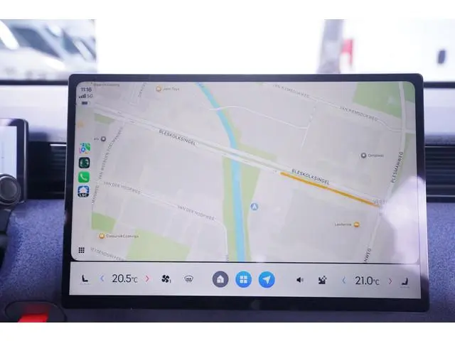 Lynk & Co 02