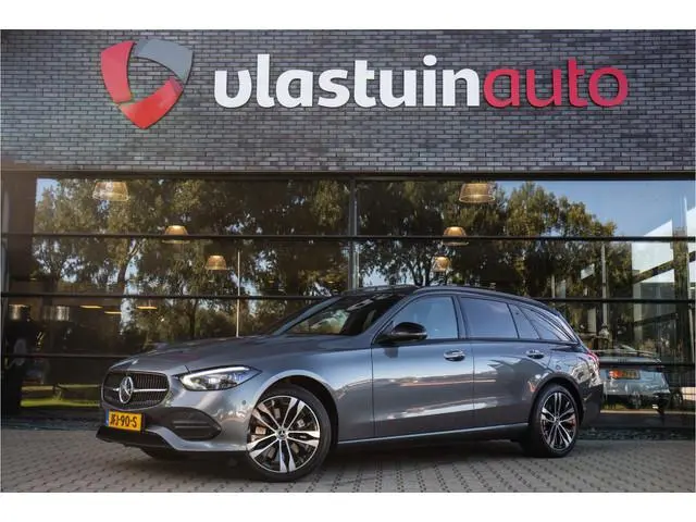 Mercedes-Benz C-klasse Estate 300e AMG Line , Panoramadak, Sfeerverlichting, 3D-camera, HUD