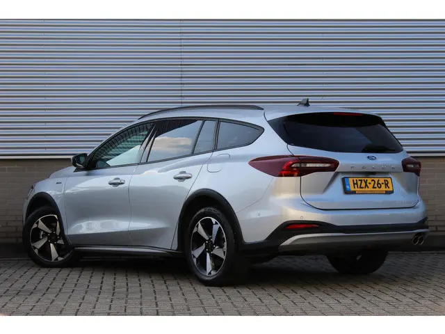 Ford Focus Wagon 1.0 EcoBoost 125PK Titanium Active ACTIE | Adaptieve Cruis | BLIS | Led | Navigatie...