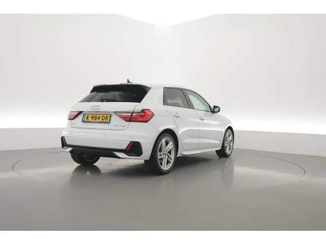 Audi A1 Sportback 30 TFSI S Line | Automaat | Bang & Olufsen | Apple CarPlay | Keyless | PDC A | Cru...