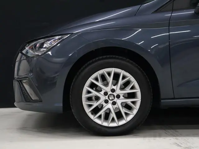 SEAT Ibiza 1.0 TSI Style Business Intense Plus [APPLE CARPLAY, ANDROID, STOELVERWARMING, CAMERA, LED...