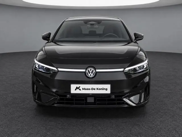 Volkswagen ID.7 Limited Edition Plus 77 kWh accu 286 PK · Achteruitrijcamera · Draadloze telefoonlad...