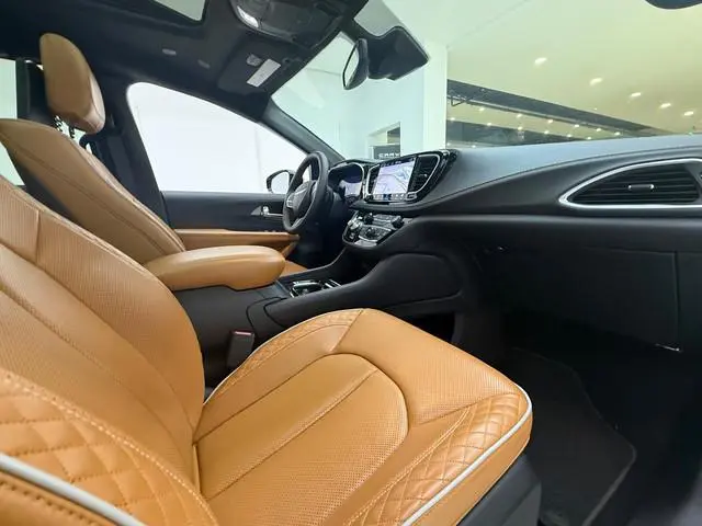 Chrysler Pacifica