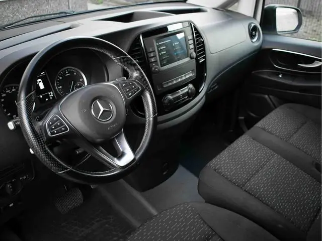 Mercedes-Benz Vito 114 CDI Lang | LED | Trekhaak 2500kg | Carplay | Stoelverwarming | Parkeerverwarm...