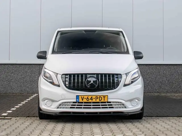 Mercedes-Benz Vito 114 CDI Lang | LED | Trekhaak 2500kg | Carplay | Stoelverwarming | Parkeerverwarm...
