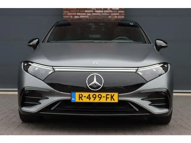 Mercedes-Benz EQS