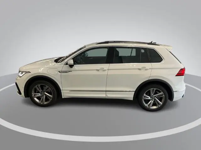 Volkswagen Tiguan 1.4 TSI 245pk DSG eHybrid R-Line Business · Camera · Apple/Android Car Play · Navi...