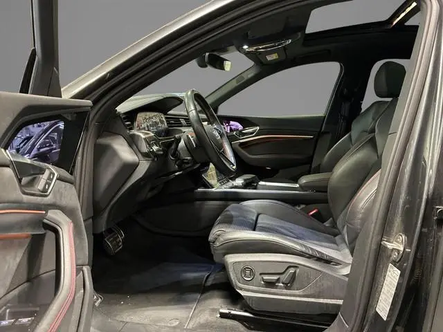 Audi Q8 e-tron