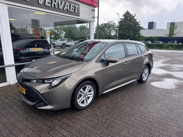 Toyota Corolla Touring Sports 1.8 Hybrid Business