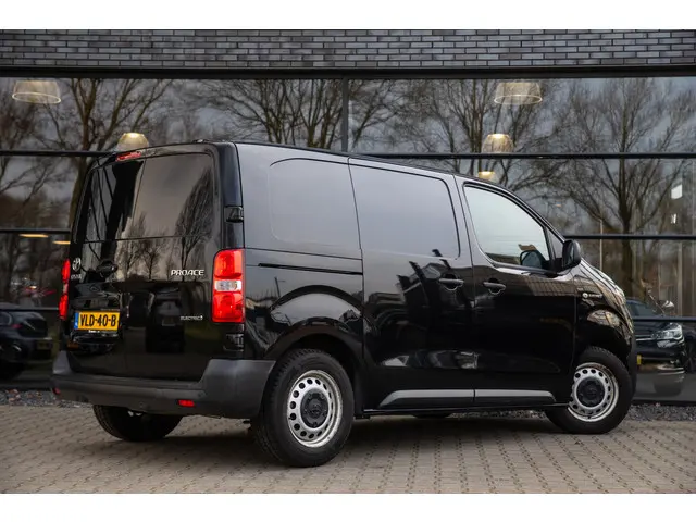 Toyota pro-ace