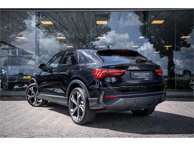 Audi Q3 Sportback 45 TFSI e S-line ** LED ** 20inch ** Black Optic ** Keyless