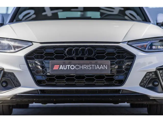 Audi A4 Avant 40 TFSI S edition Competition | Pano | Memory