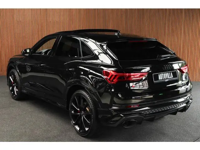 Audi RSQ3