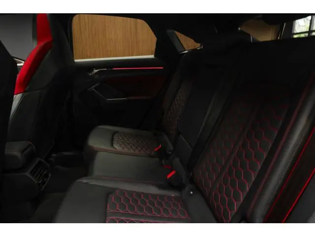 Audi RSQ3
