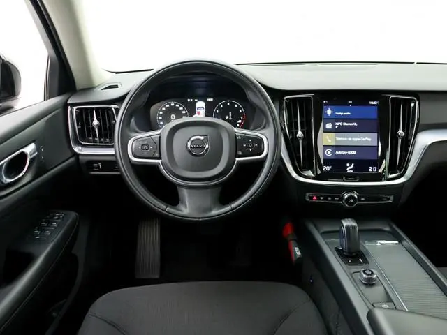 Volvo V60 2.0 B3 Momentum Advantage | Elek. trekhaak | Navi | Camera