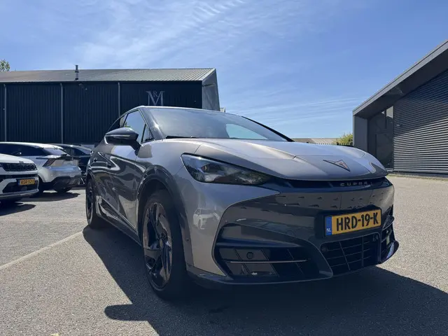 Cupra Tavascan