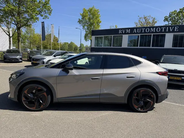 Cupra Tavascan
