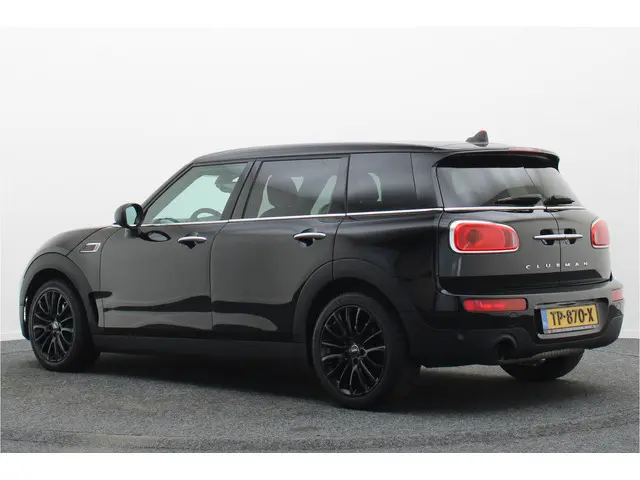 MINI Mini Clubman 1.5 One Business Edition Automaat Navigatie, Climate, Cruise, PDC, 17"