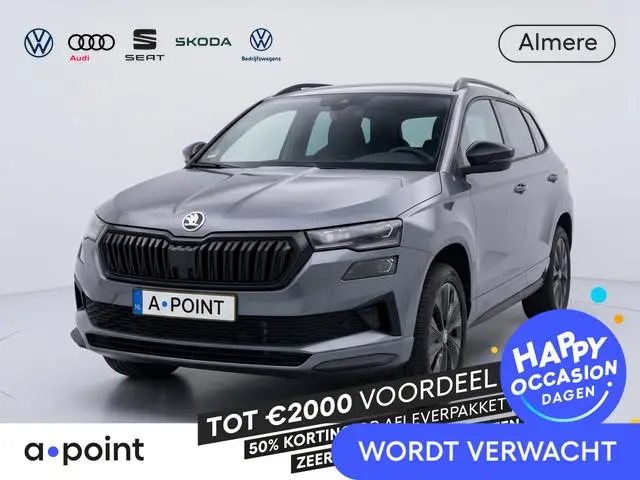 Skoda Karoq 1.5 TSI ACT Sportline Business 150 pk Automaat (DSG) | Verlengde garantie | Navigatie vi...