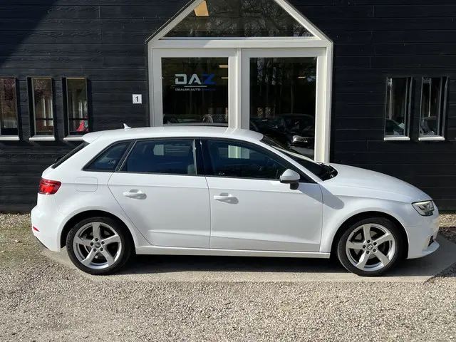 Audi A3 Sportback 1.4 TFSI CoD Sport Lease Edition Airco/Audio/Navi/Pdc